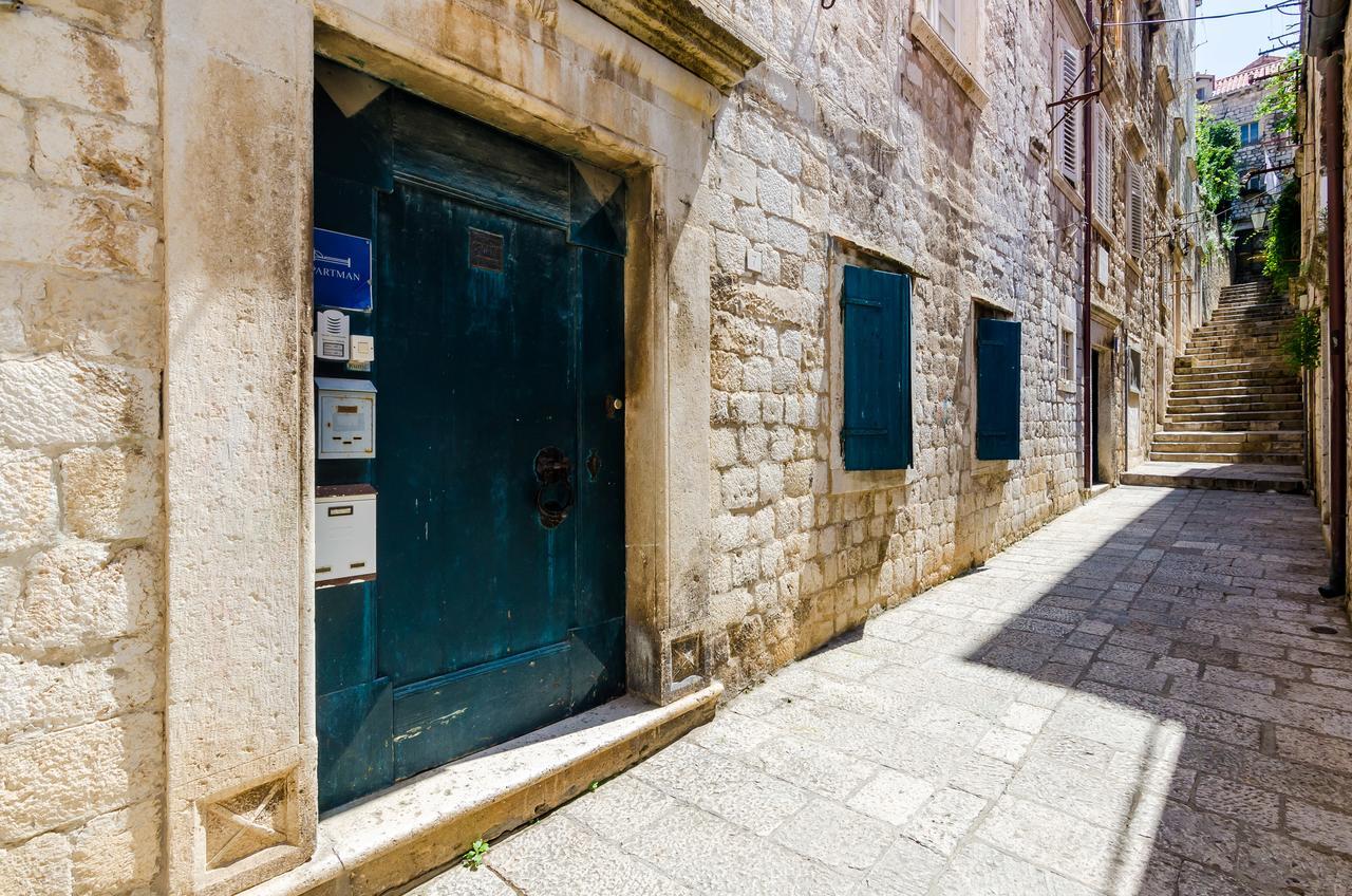 Old Town Baroque Palace Accommodation Ragusa Esterno foto