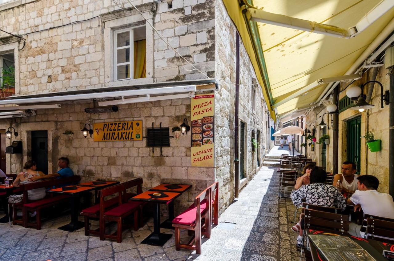 Old Town Baroque Palace Accommodation Ragusa Esterno foto